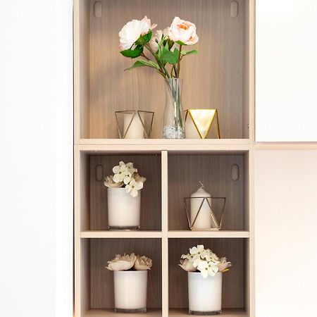 Monolocale Con Balcone Self Check In Milano Sempione Apartment Bagian luar foto