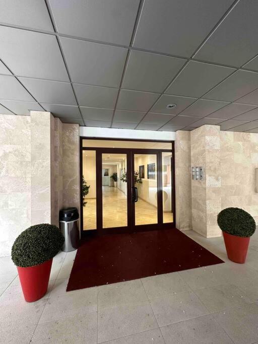 Monolocale Con Balcone Self Check In Milano Sempione Bagian luar foto